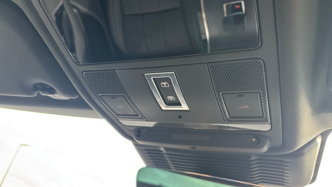Land Rover Range Rover Evoque 2.0 D200 Hoxton Edition 5dr Auto Diesel Hatchback - Image 43